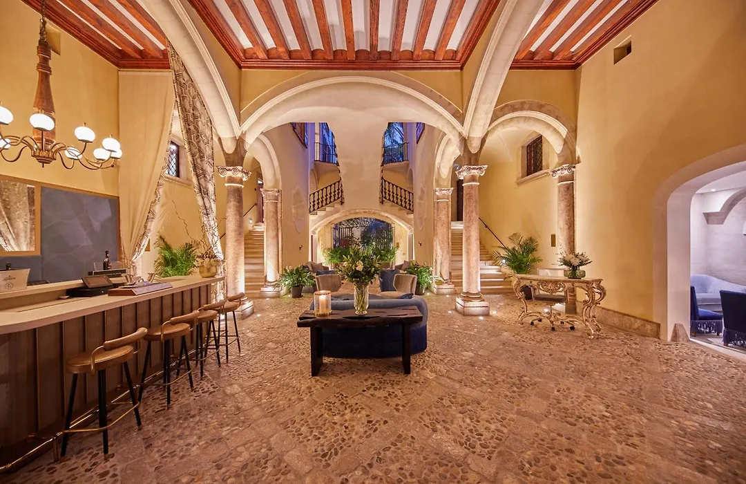 Palacio Can Marqués-1